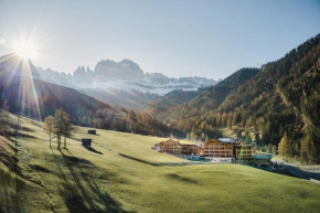 Cyprianerhof Dolomit Resort Tires